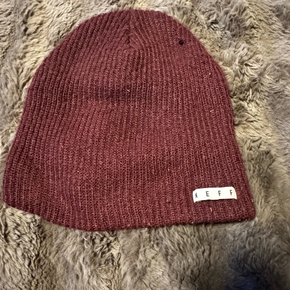 Neff Maroon Ribbed Beanie - Picture 1 of 3